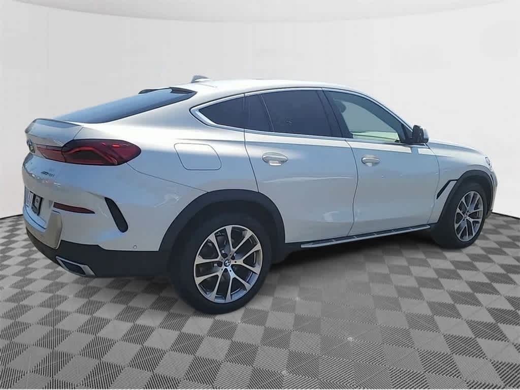 2021 BMW X6 xDrive40i 8