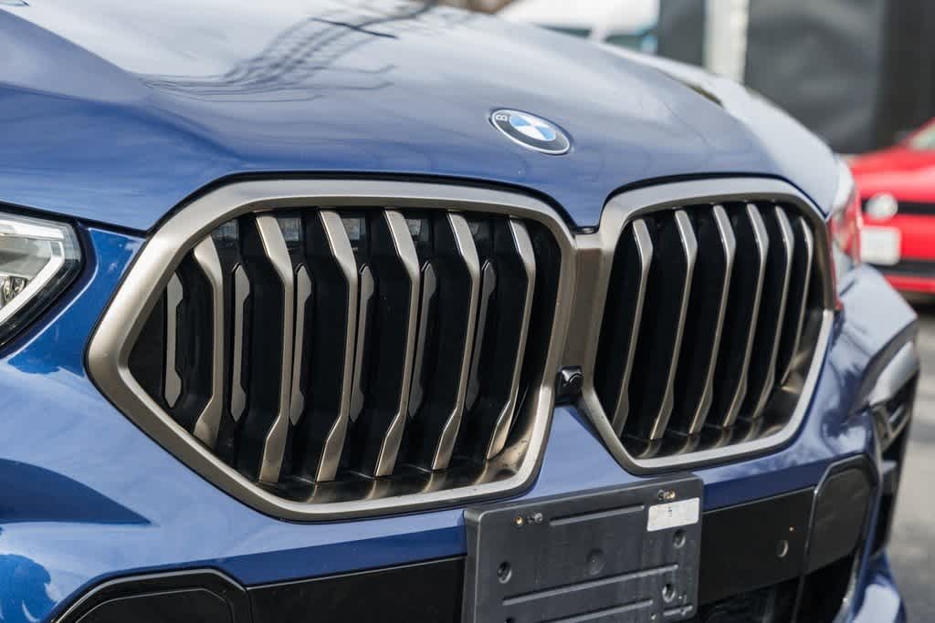 2022 BMW X6 M50i 12