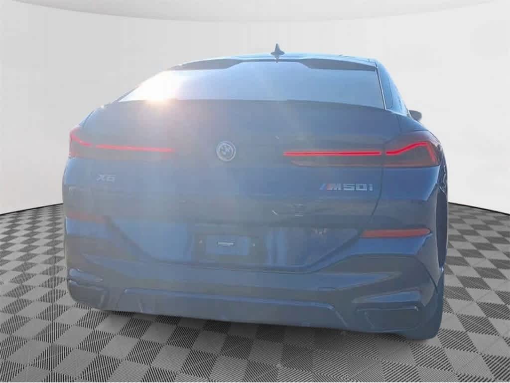 2023 BMW X6 M50i 7