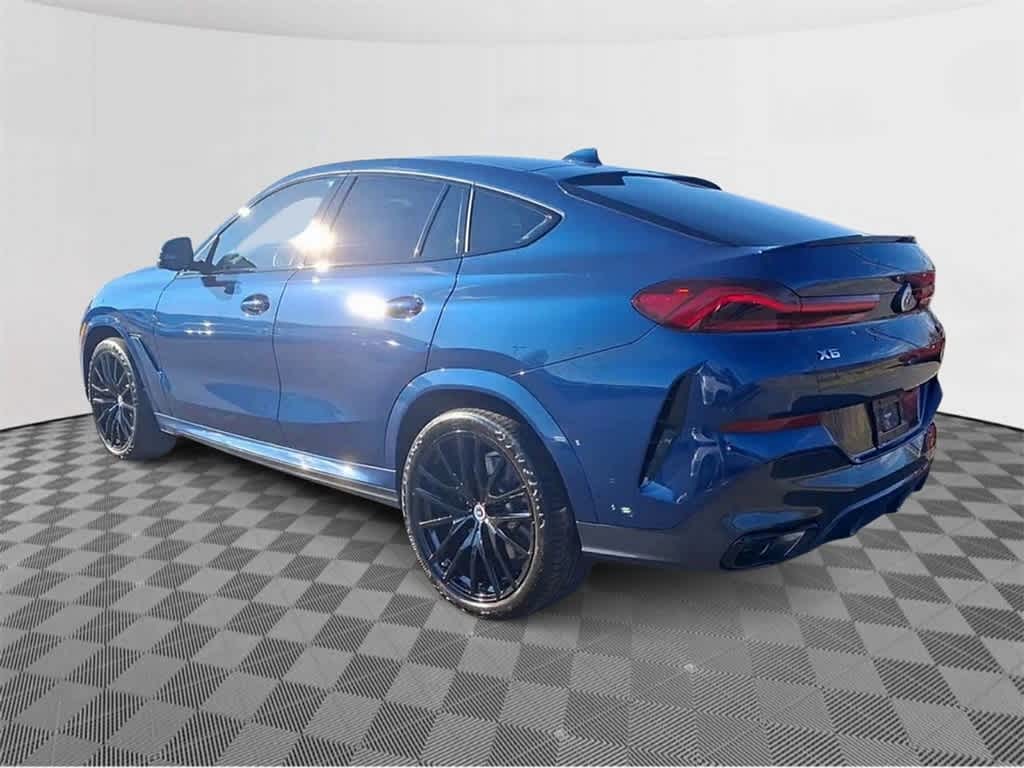 2023 BMW X6 M50i 6