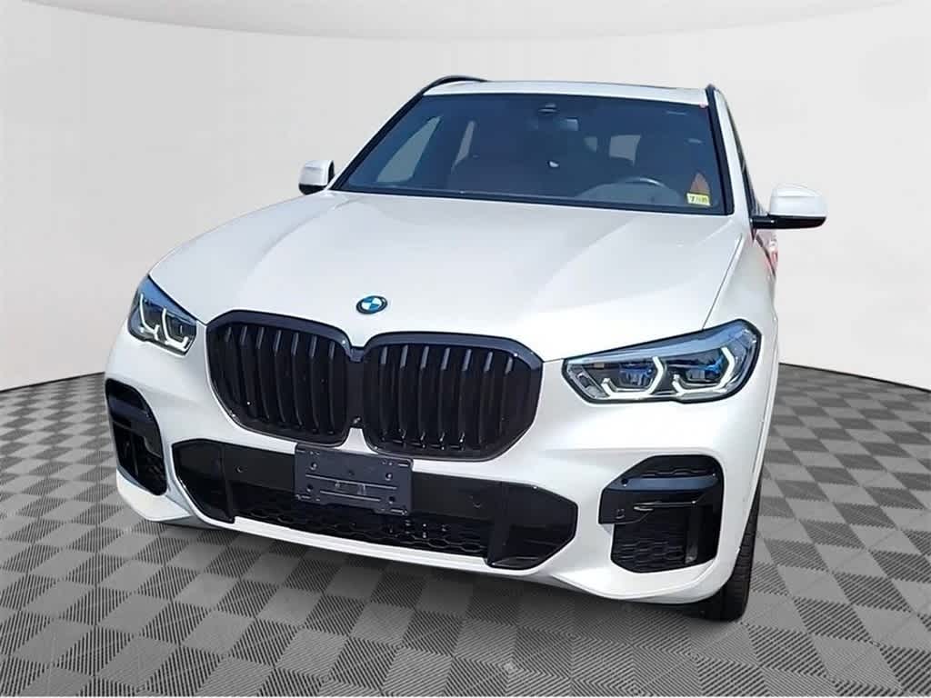 2022 BMW X5 M50i 3