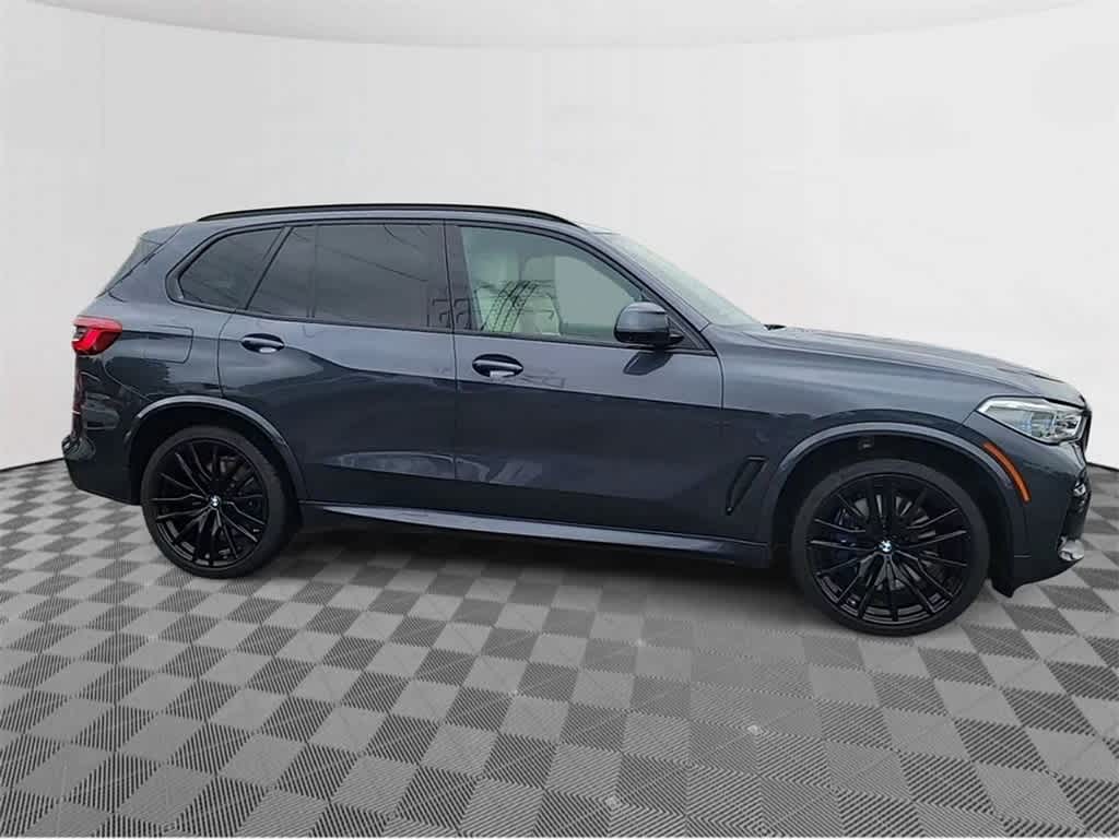 2020 BMW X5 M50i 9