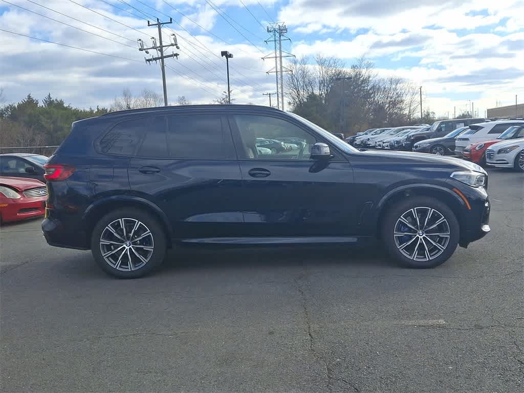 2021 BMW X5 M50i 24