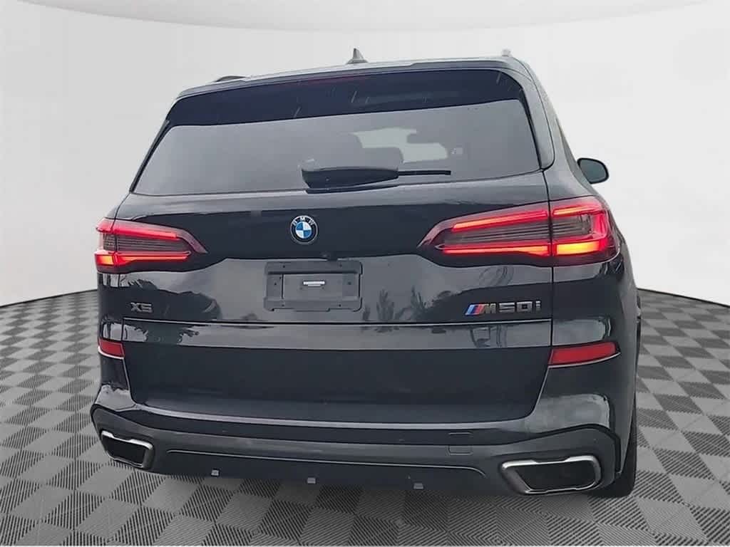 2021 BMW X5 M50i 7