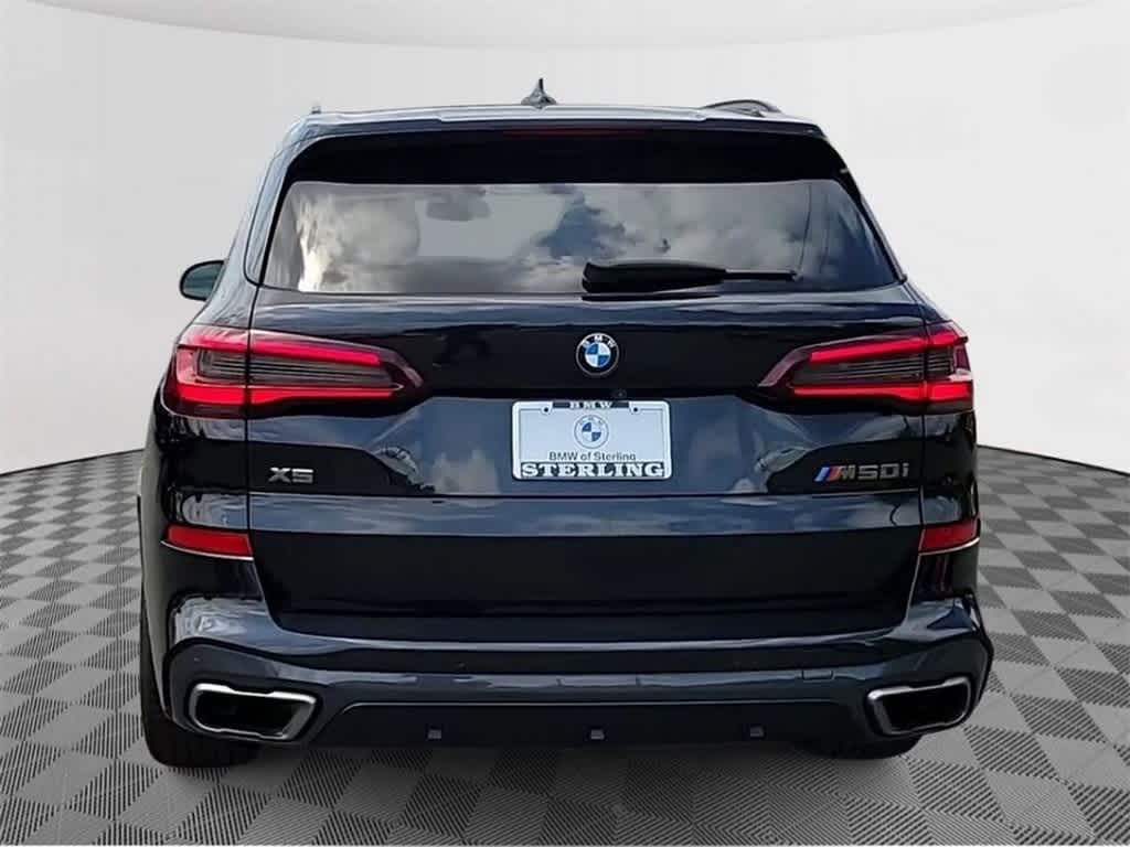 2022 BMW X5 M50i 7