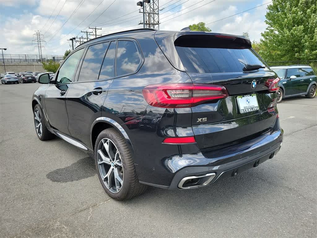 2022 BMW X5 M50i 22