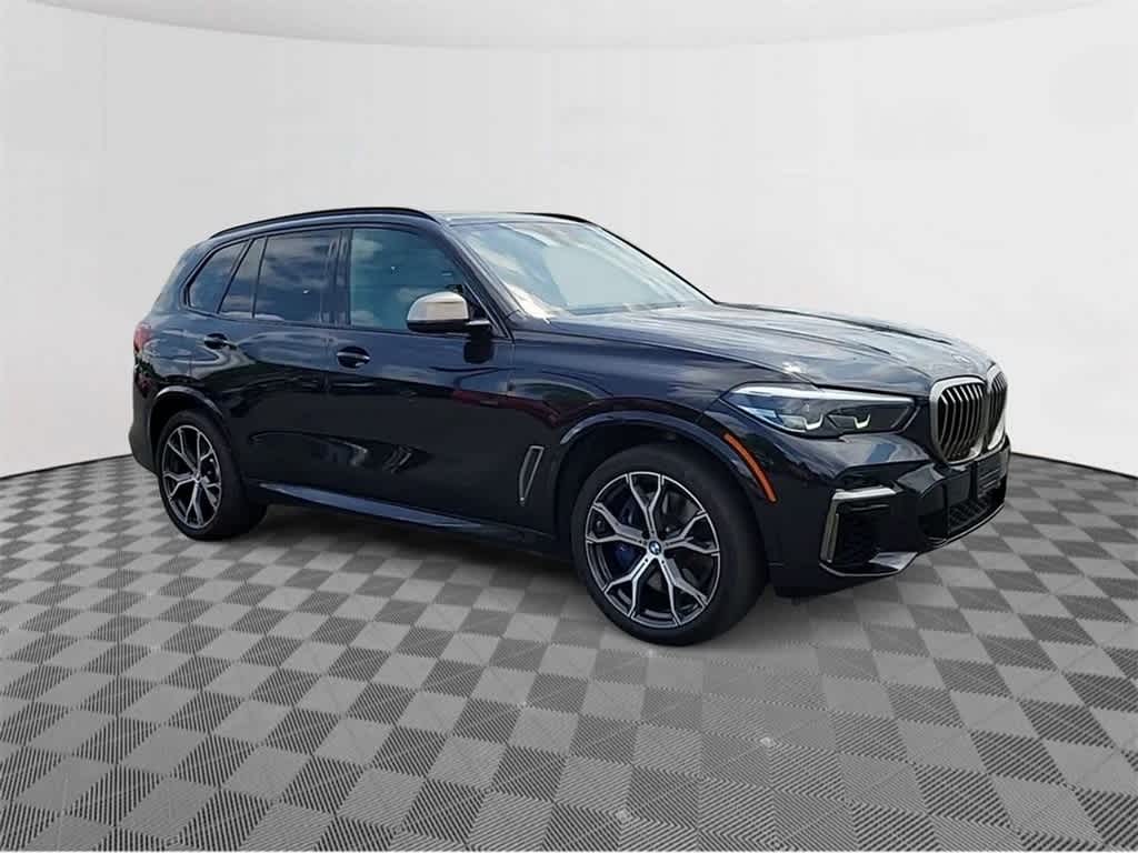 2022 BMW X5 M50i 2