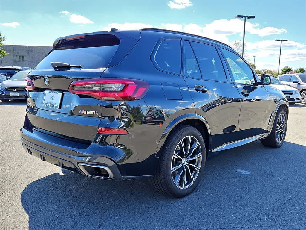 2022 BMW X5 M50i 24