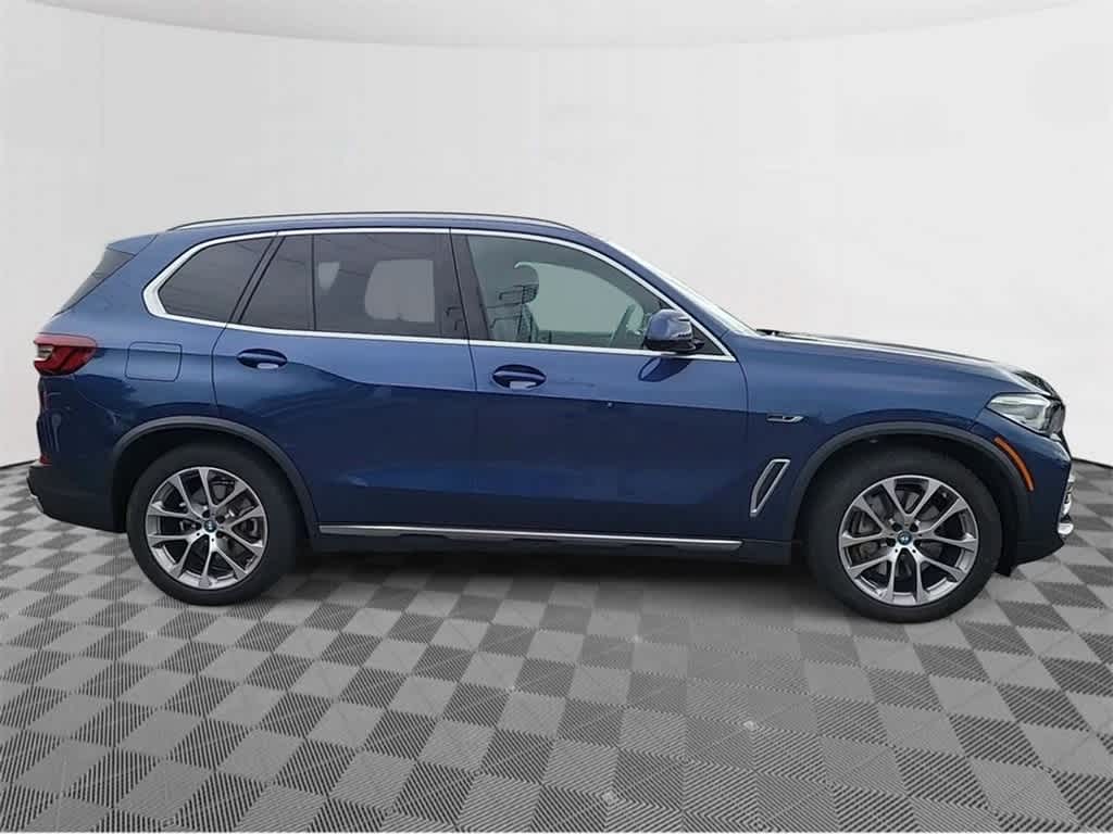 2022 BMW X5 xDrive45e 9