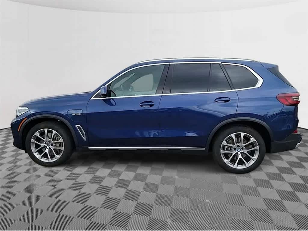 2022 BMW X5 xDrive45e 5