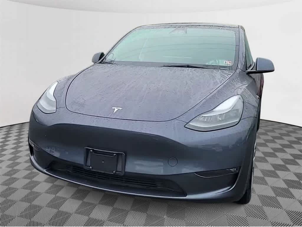 2023 Tesla Model Y Long Range 3