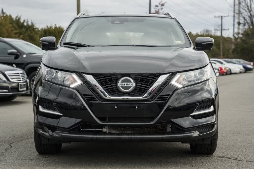 2022 Nissan Rogue Sport SL 2