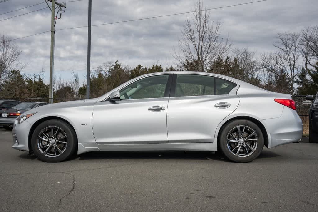 2017 INFINITI Q50 3.0t Signature Edition 3