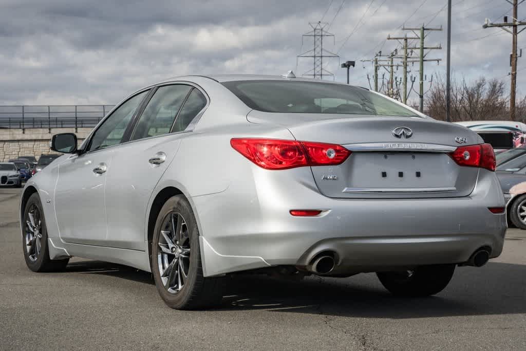 2017 INFINITI Q50 3.0t Signature Edition 4