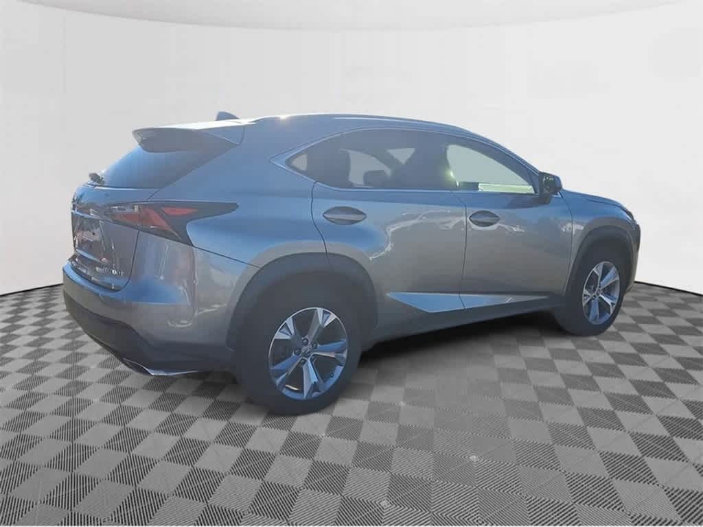 2017 Lexus NX  8