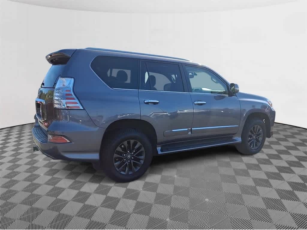 2016 Lexus GX 460 460 8