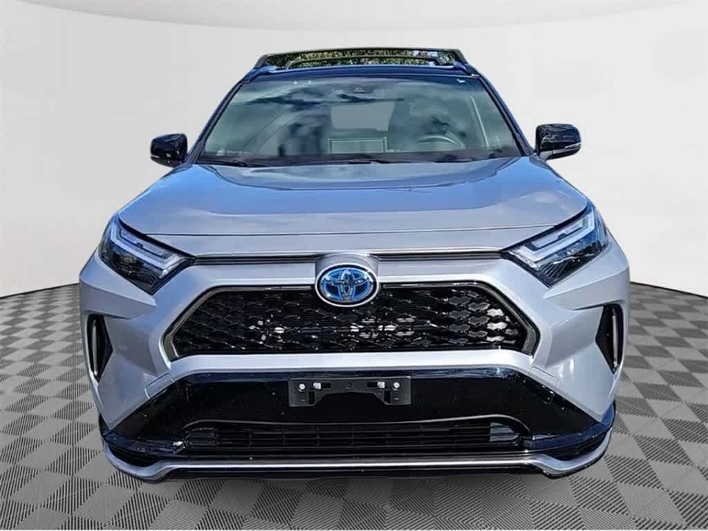 2022 Toyota RAV4 Prime XSE 3