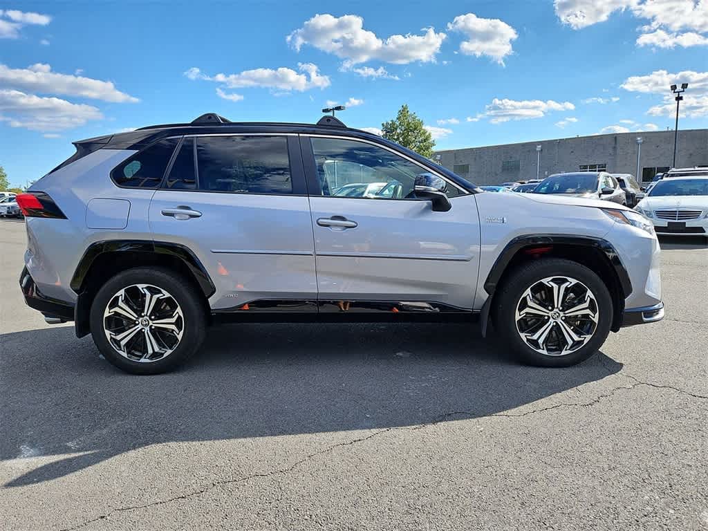 2022 Toyota RAV4 Prime XSE 26