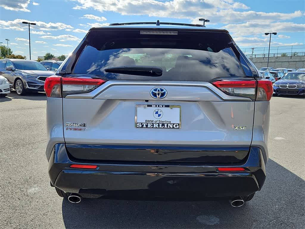 2022 Toyota RAV4 Prime XSE 23