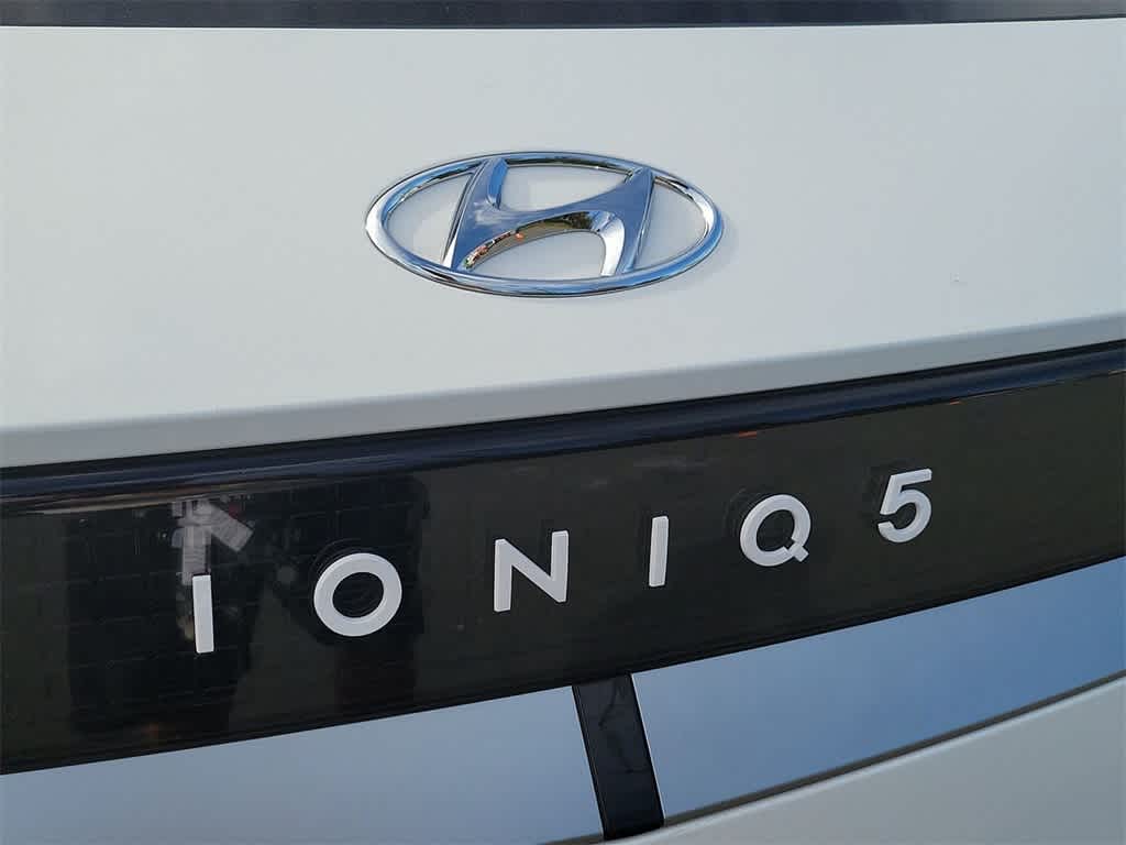 2024 Hyundai IONIQ 5 SEL 23