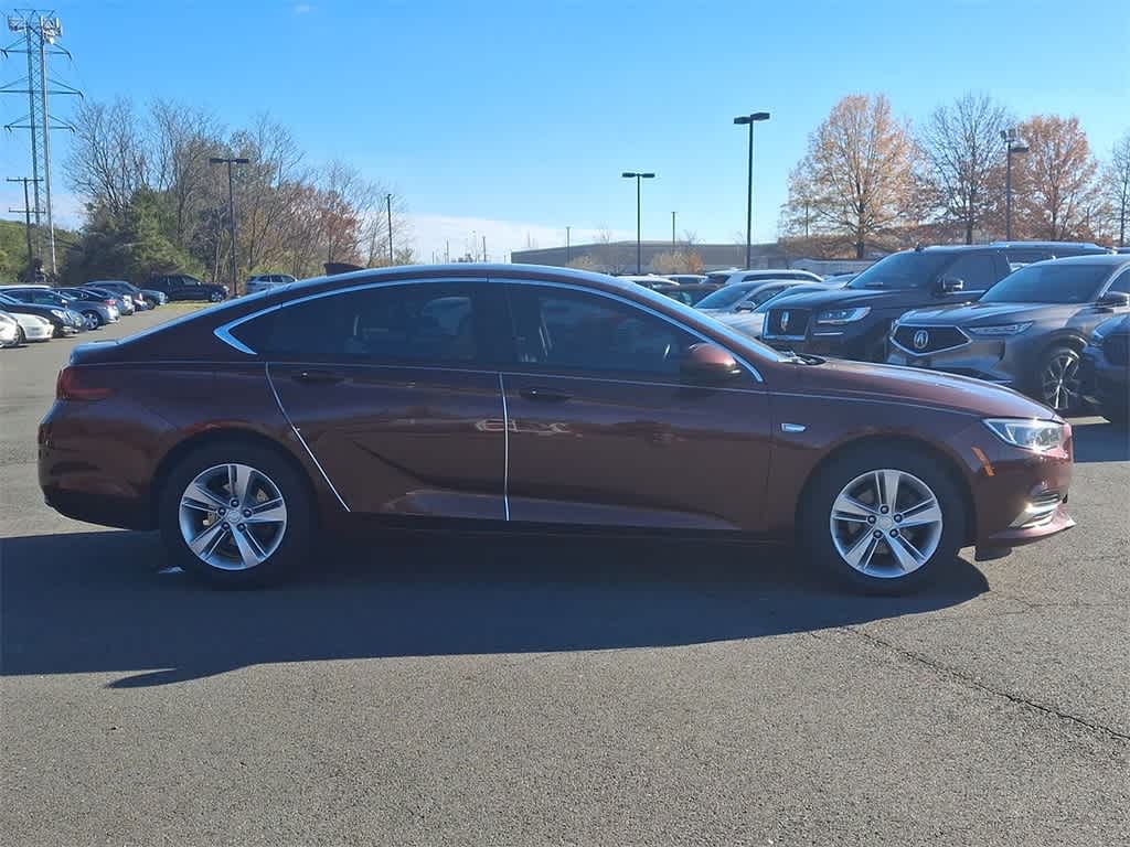 2018 Buick Regal Sportback Preferred 24