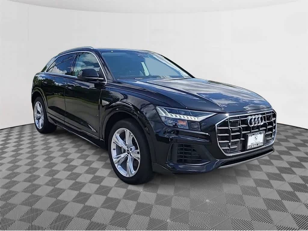 2023 Audi Q8 Premium 2