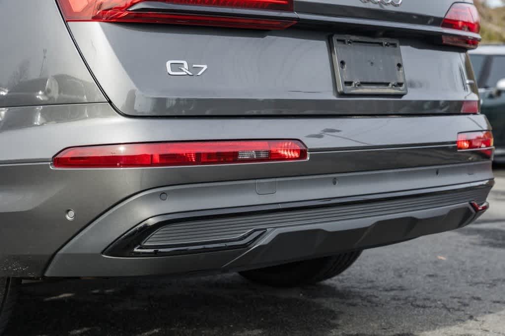 2022 Audi Q7 Premium Plus 8