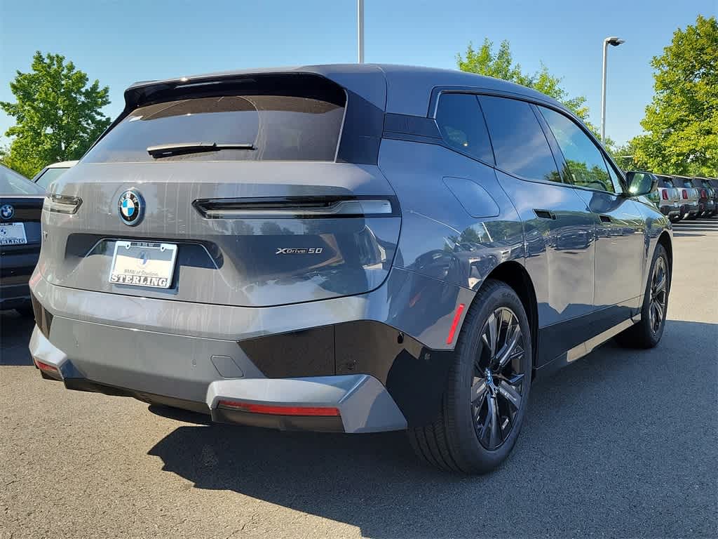 2025 BMW iX xDrive50 3