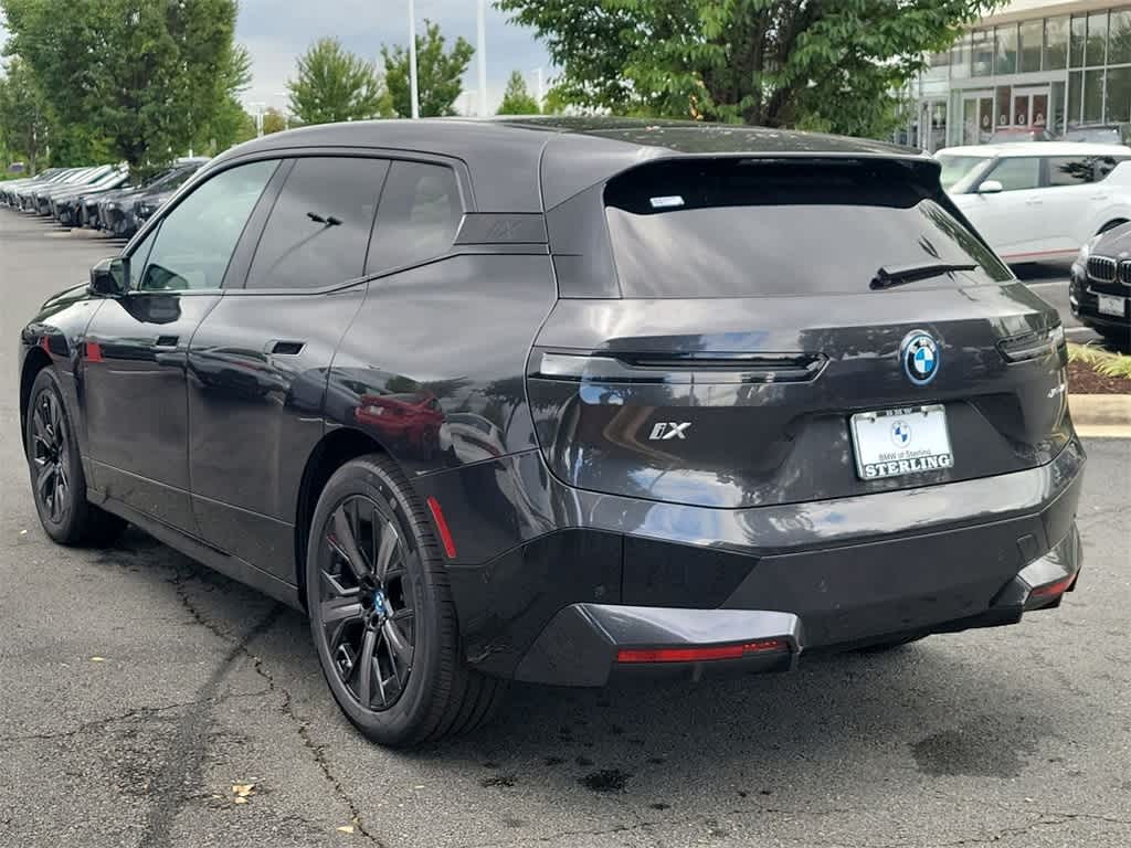 2025 BMW iX xDrive50 4