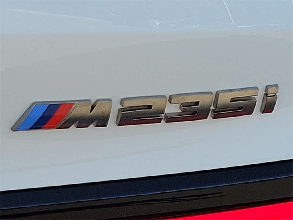 2024 BMW 2 Series M235i xDrive 10