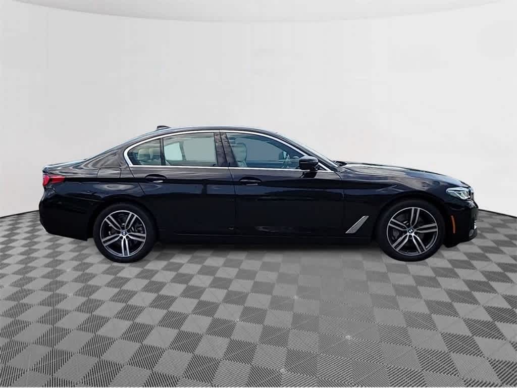 2021 BMW 5 Series 530i xDrive 9