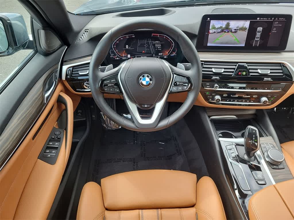 2022 BMW 5 Series 530i xDrive 21