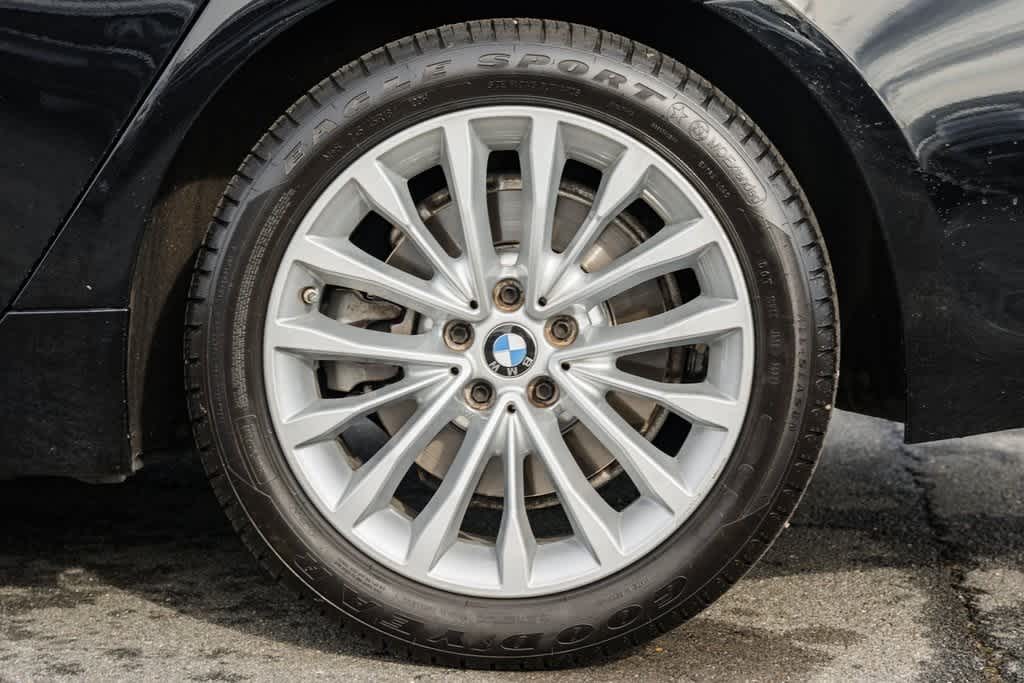 2021 BMW 5 Series 530i xDrive 17