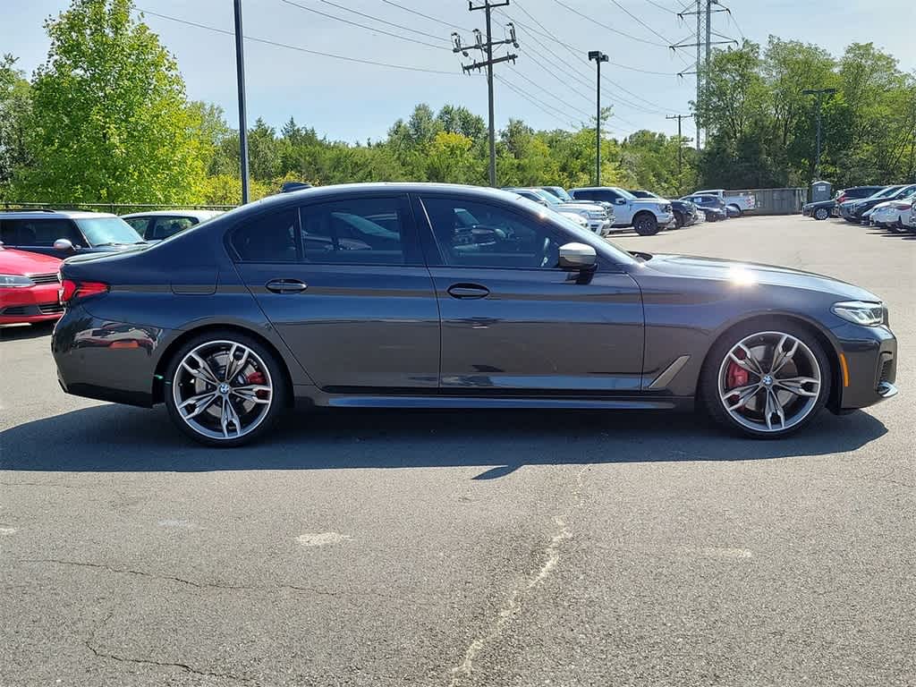 2022 BMW 5 Series M550i xDrive 24