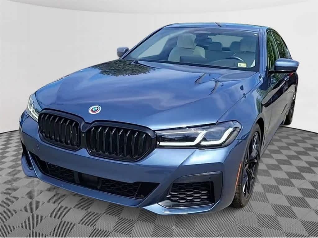 2023 BMW 5 Series M550i xDrive 3