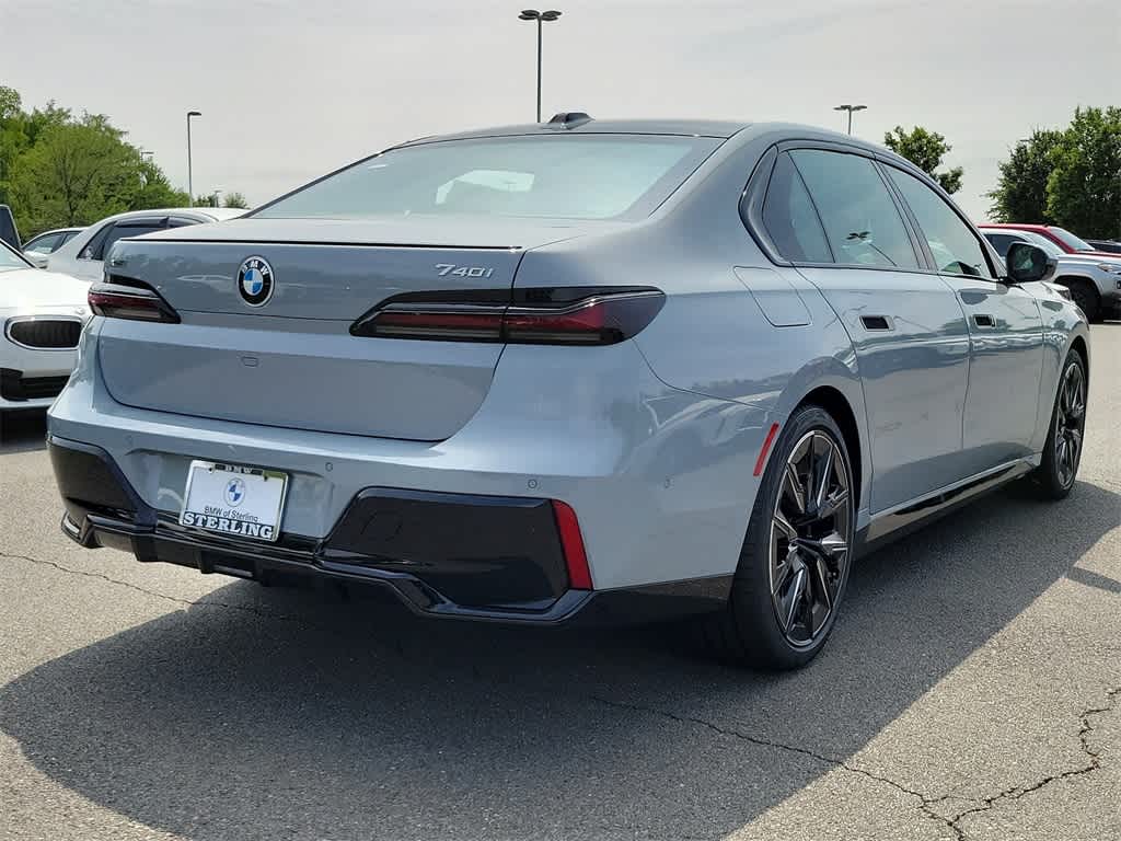 2024 BMW 7 Series 740i xDrive 3