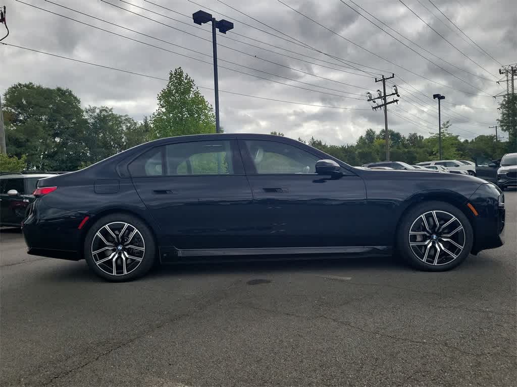 2024 BMW 7 Series 750e xDrive 24