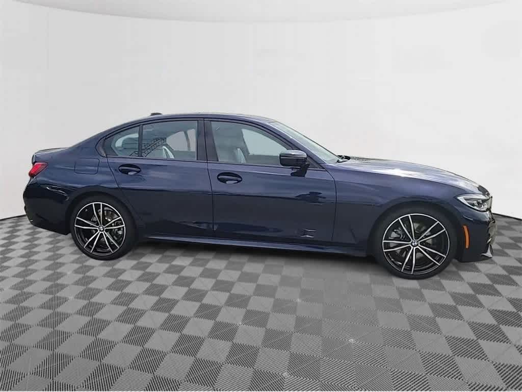 2022 BMW 3 Series 330i xDrive 9