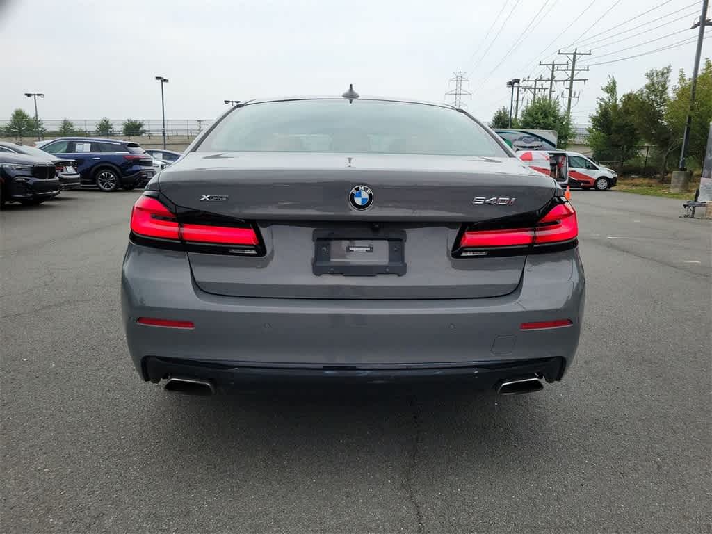 2021 BMW 5 Series 540i xDrive 23