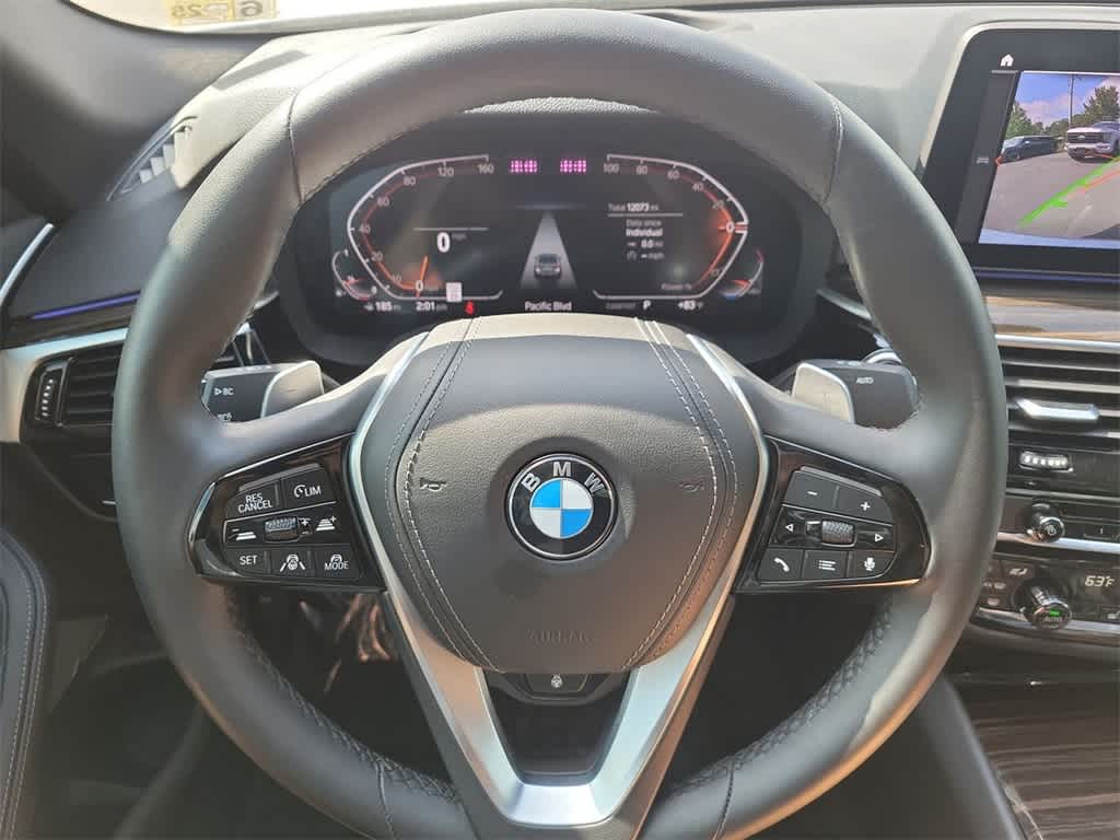 2021 BMW 5 Series 540i xDrive 16