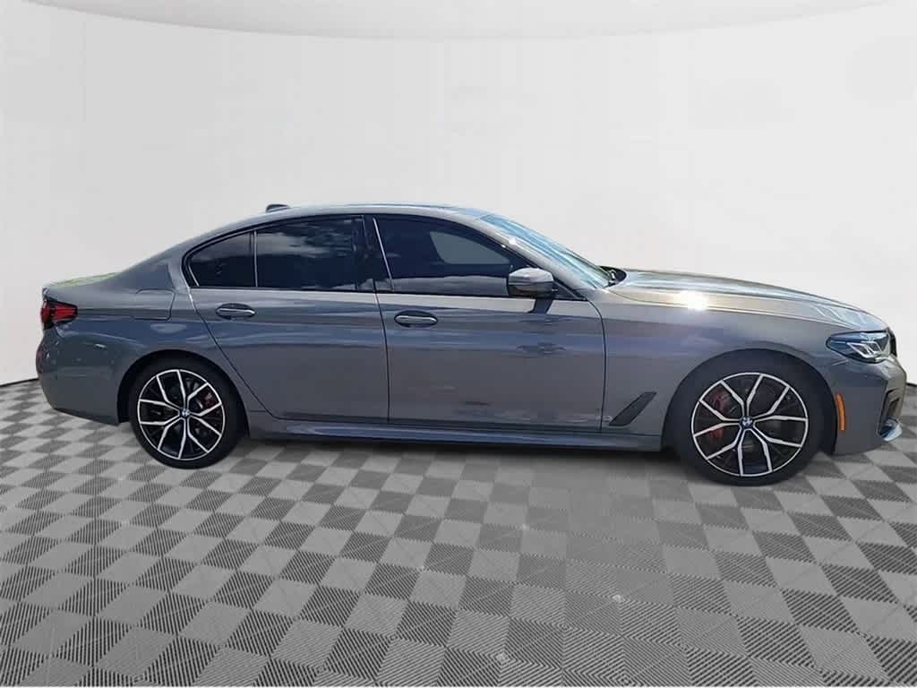 2021 BMW 5 Series 540i xDrive 9