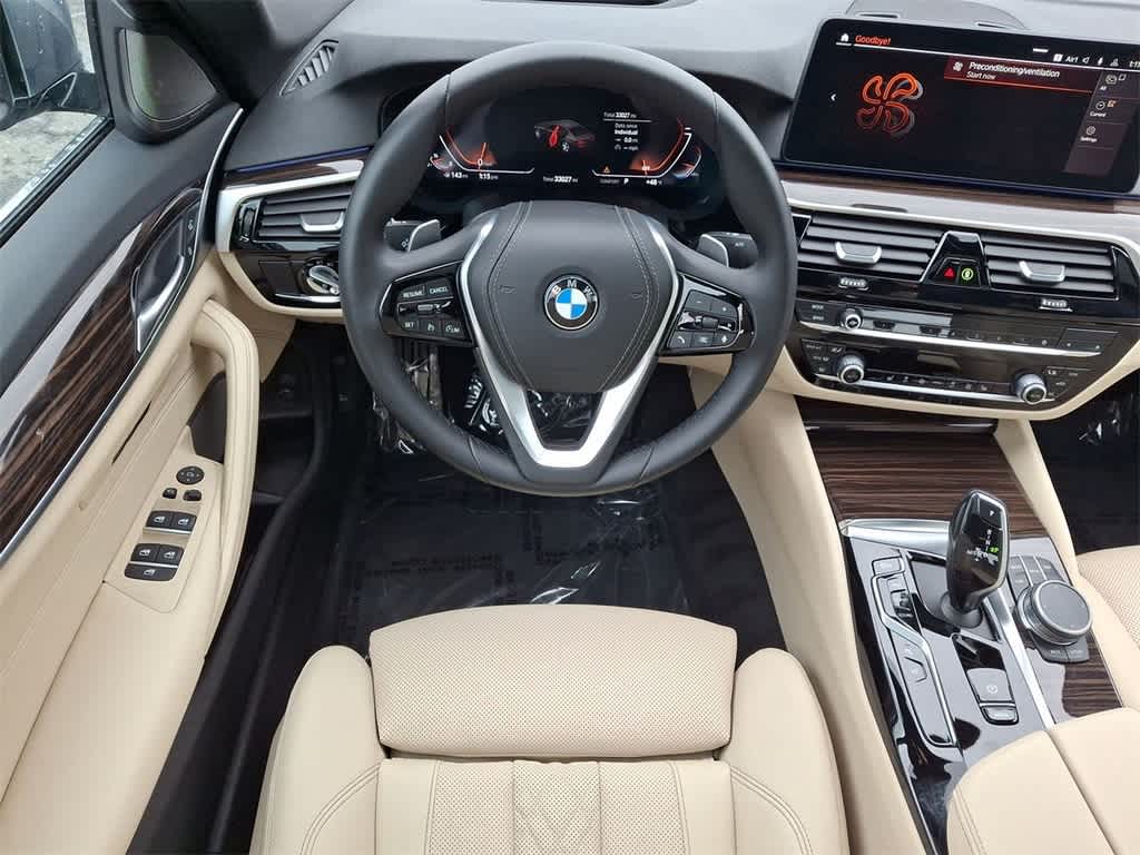 2021 BMW 5 Series 540i xDrive 21