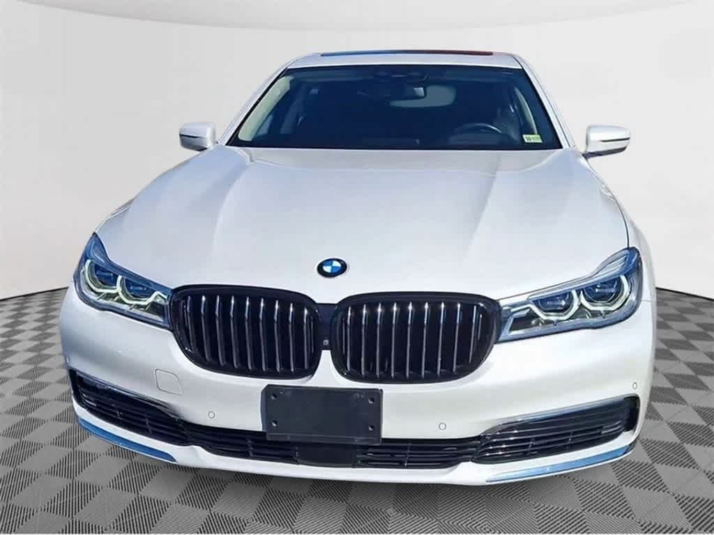 2016 BMW 7 Series 750i xDrive 3