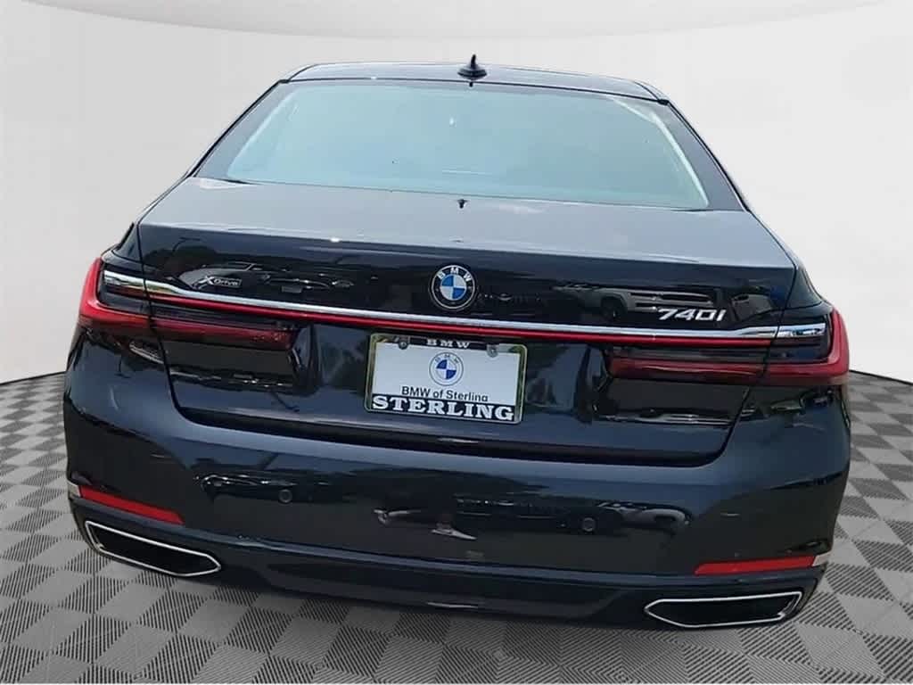 2021 BMW 7 Series 740i xDrive 7