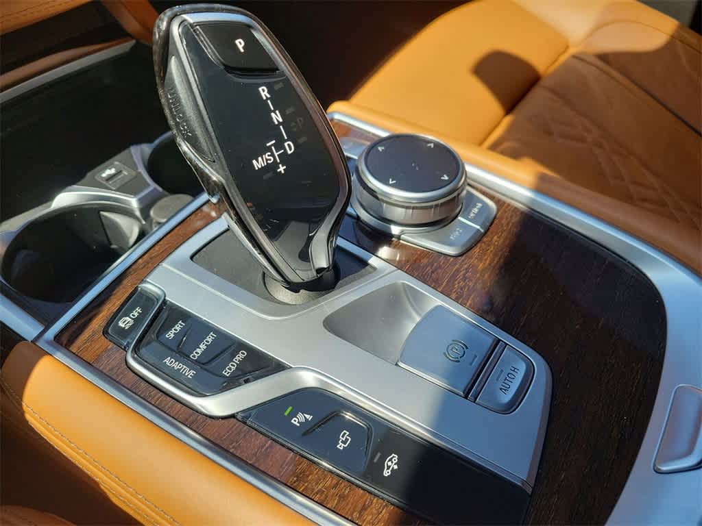 2022 BMW 7 Series 750i xDrive 12