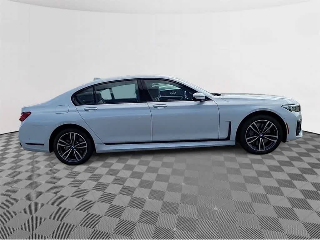 2022 BMW 7 Series 750i xDrive 9