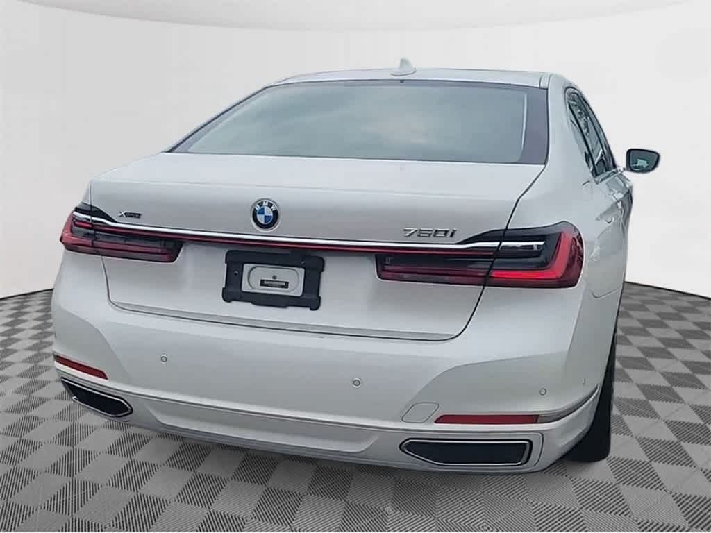 2022 BMW 7 Series 750i xDrive 7