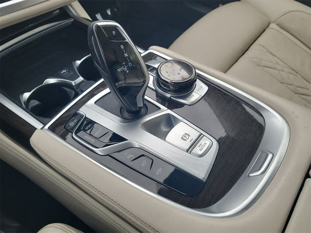 2022 BMW 7 Series 750i xDrive 12