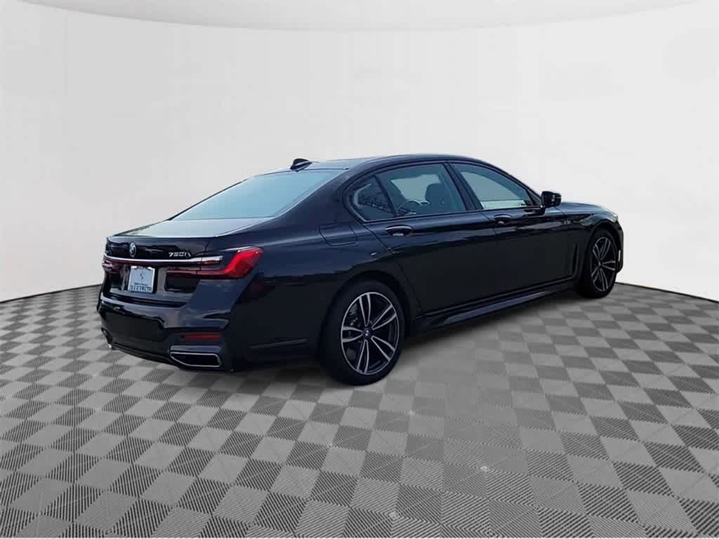 2022 BMW 7 Series 750i xDrive 8