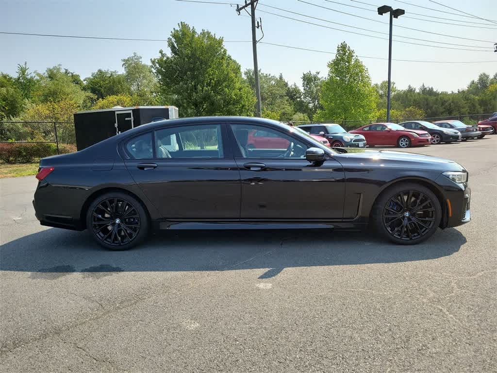 2022 BMW 7 Series 750i xDrive 24